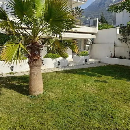 Guenluek Kiralik & Havuzlu * Oludeniz