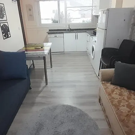Guenluek Kiralik & Havuzlu Apartment