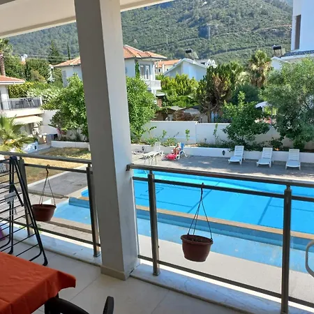 Guenluek Kiralik & Havuzlu Apartament Oludeniz
