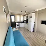 아파트 Guenluek Kiralik & Havuzlu