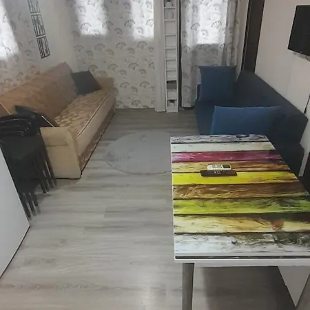 Guenluek Kiralik & Havuzlu شقة أولدينيس